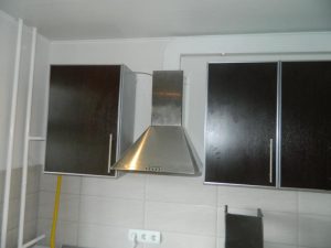 Установка вытяжки на кухне в Домодедово